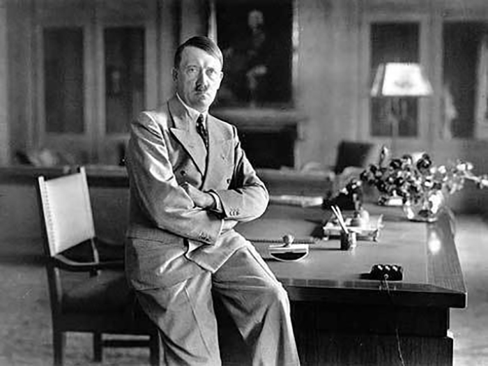 Адольф Гитлер пришёл к власти, что привело к одной из самых кровавых войн в истории человечества и человеческим жертвам исчисляющимся десятками миллионов.