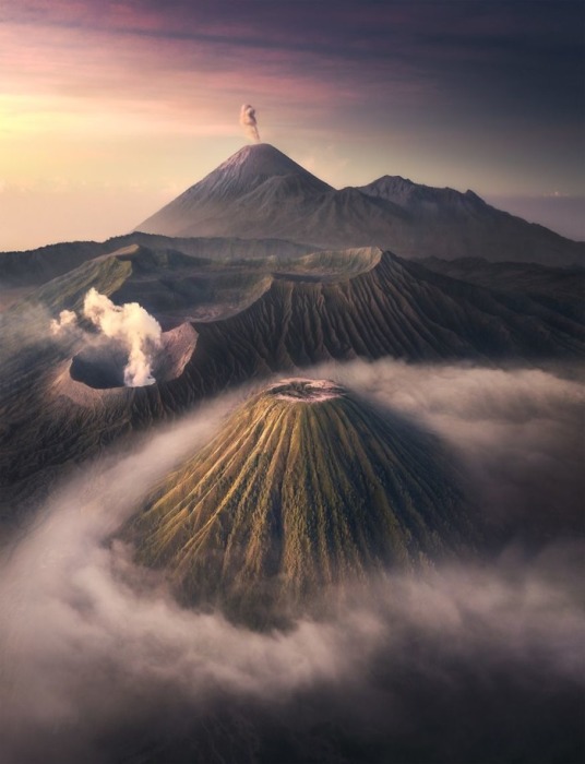 Национальный парк вулкана Бромо, Индонезия. Фото: Тони Ванг.