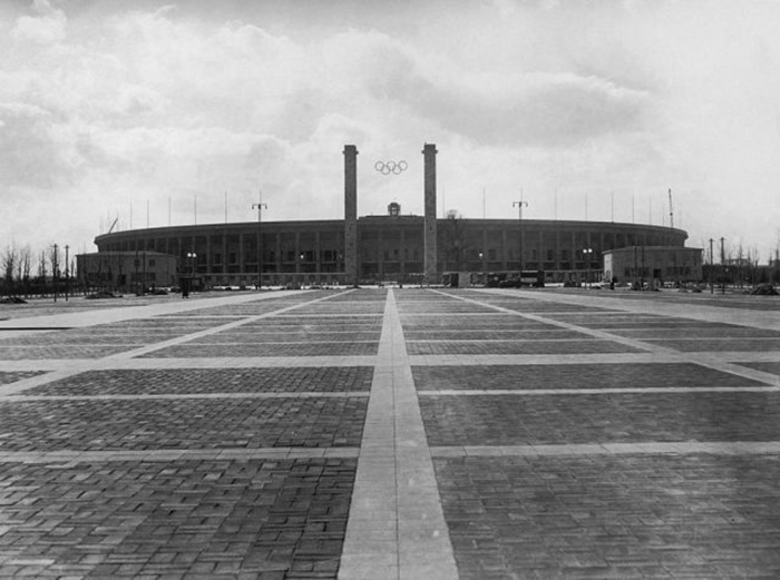 Берлинский стадион, 1936 год.