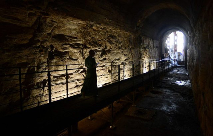 Таинственный подземный мир Колизея.