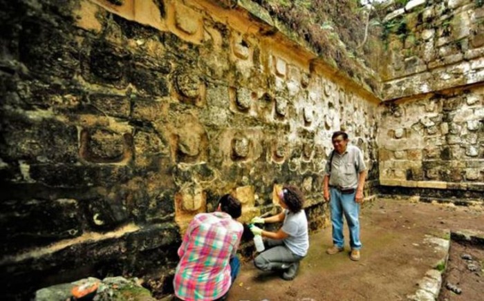 Учёные основываются только на археологических открытиях, чтобы постичь весь смысл культуры майя.