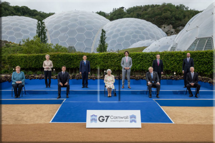 Королева Елизавета II на саммите G7, 2021 год.