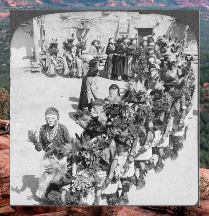 Танцоры качина, пуэбло Шонгопави, Аризона, около 1900 года. 