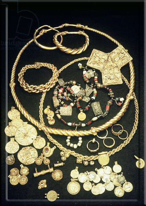 Вероятно, самый большой клад золота за всю историю нахождения тайников викингов.