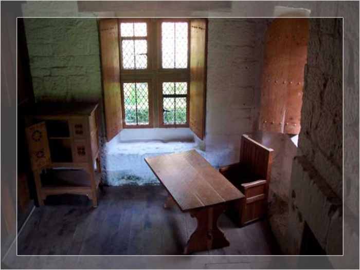 Комната в монашеской келье монастыря Маунт-Грейс.