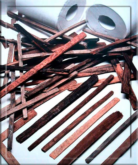 Японцы использовали эти палочки, чууги, датируемые 7 веком нашей эры, а затем, наконец, Китай изобрёл туалетную бумагу.