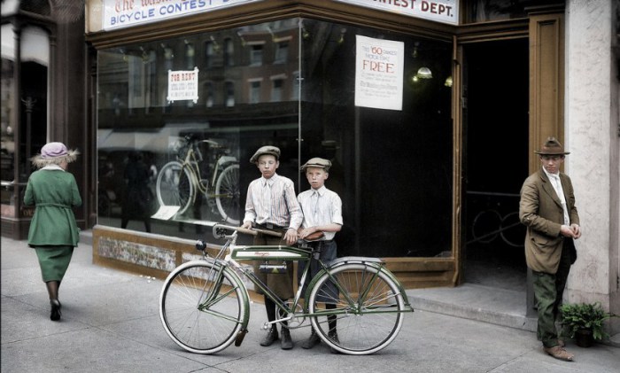 Конкурс велосипедистов, Вашингтон, 1921 год. Автор: Frederic Duriez.