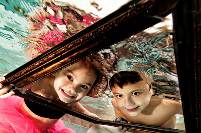 Невероятные дети под водой. Adam Opris.