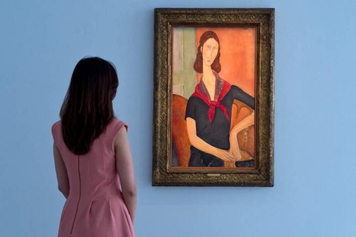 На лондонских торгах аукционного дома Sotheby's была выставлена на продажу картина Амедео Модильяни, на которой изображена возлюбленная художника Жанна Эбутерн.\ Фото: yandex.ua.