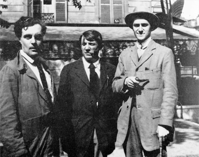 Модильяни, Пикассо и Андре Салмон в кафе Де Ла Ротонда, Париж, 1916 год. \ Фото: pinterest.com.au.