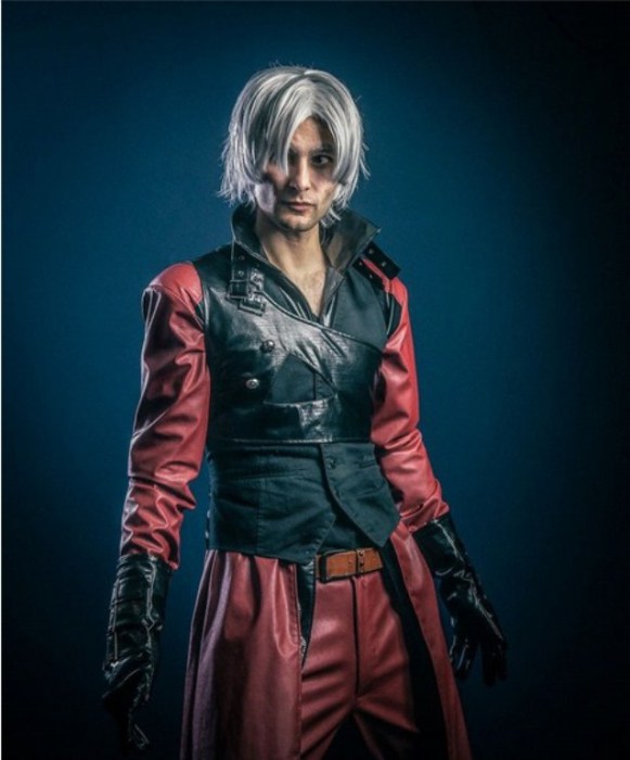 Dante (Данте) — вымышленный персонаж, протагонист серии видеоигр Devil May Cry от японской компании Capcom. 