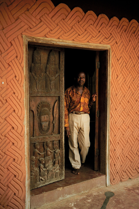 Дом вождя, Королевство Бенин, Нигерия, 1994 год. \ Фото: twitter.com.