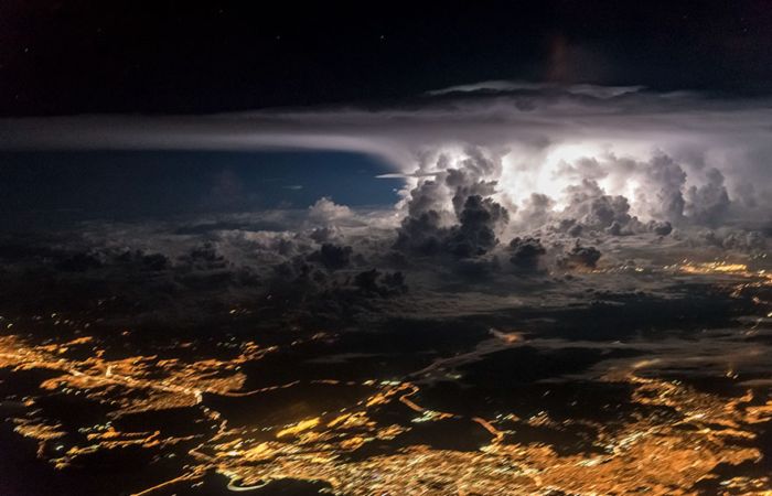 Зловещая буря над Панама Сити. Автор: Santiago Borja Lopez.