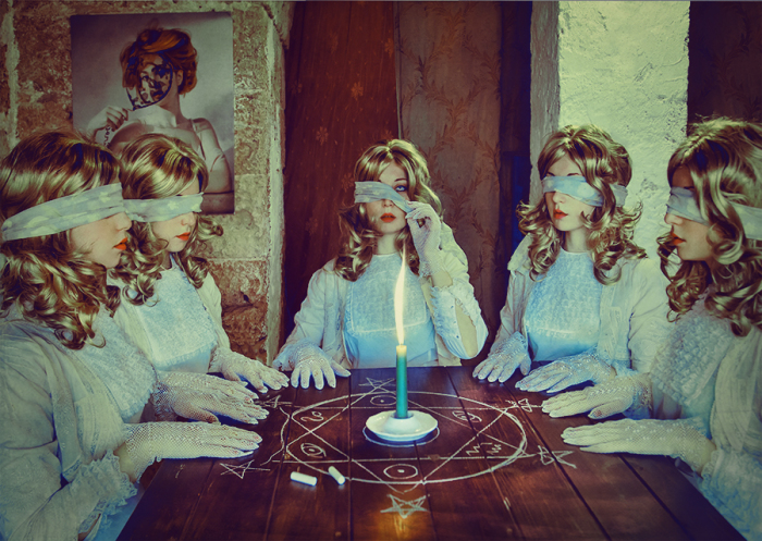 Магический ритуал. Фото Chiara Fersini.