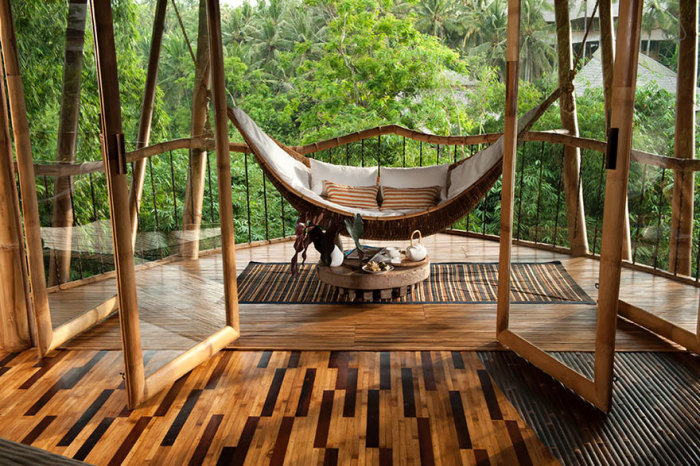 Бамбуковые хижины на Бали. Автор идеи: Elora Hardy.