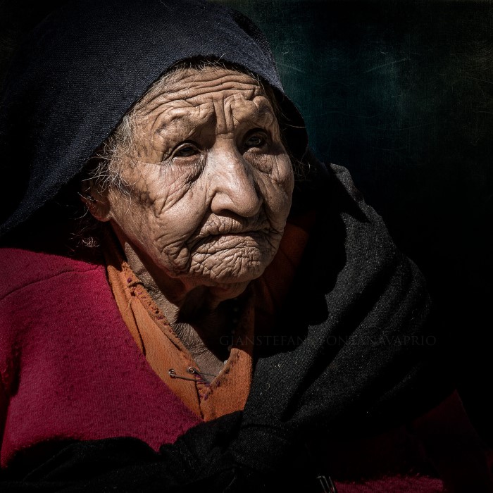 Бабушка. Автор: GianStefano Fontana.