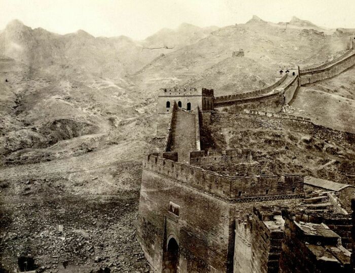 Великая Китайская стена, примерно 1907 год. \ Фото: pinterest.ru.