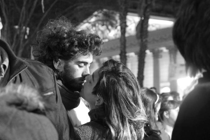 Нежность. Снимок из серии «Сто поцелуев». Автор фото: Игнасио Леманн (Ignacio Lehmann).  