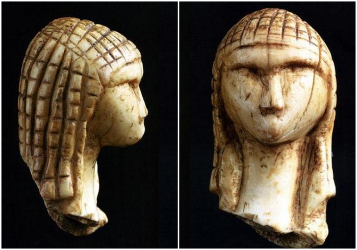 Венера Брассемпуйская, или «Дама с капюшоном», около 25 000 лет до н.э.