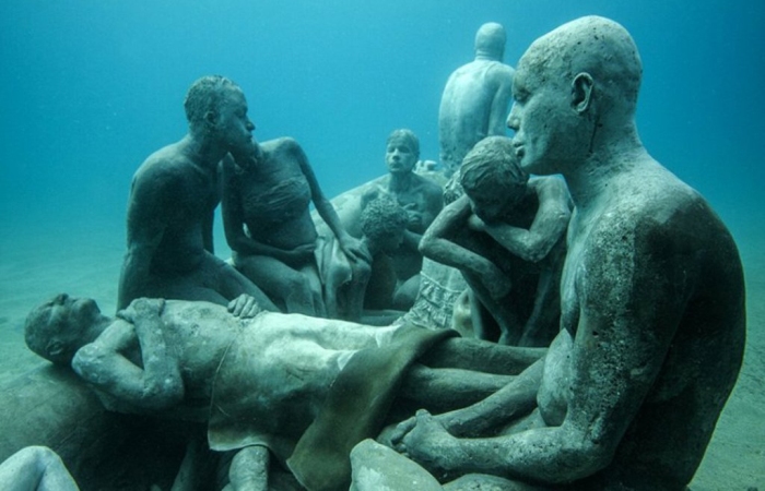 Подводный музей скульптур. Автор: Jason de Cayres Taylor.