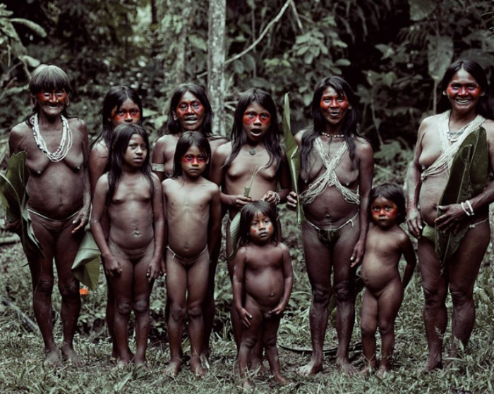 Племя Гуарани или народ Сельвы. Автор фото Джимми Нельсон (Jimmy Nelson). 