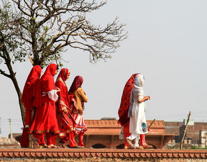 Женщины города Лахор, Пакистан. Автор фото: Тео Jioshvili.