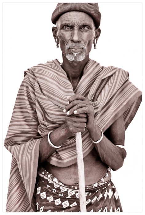 Портрет мужчины, Кения. Автор: John Kenny.