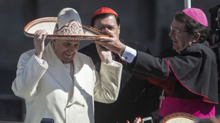 Визит Папы римского Франциска в Мексику, февраль 2016 года. \ Фото: ep00.epimg.net.