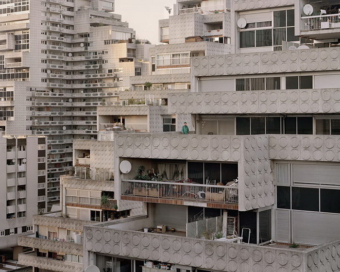 Жилые комплексы Парижа, построенные в далёкие 1950-1980 годы. Автор фото: Лорен Кроненталь (Laurent Kronental).