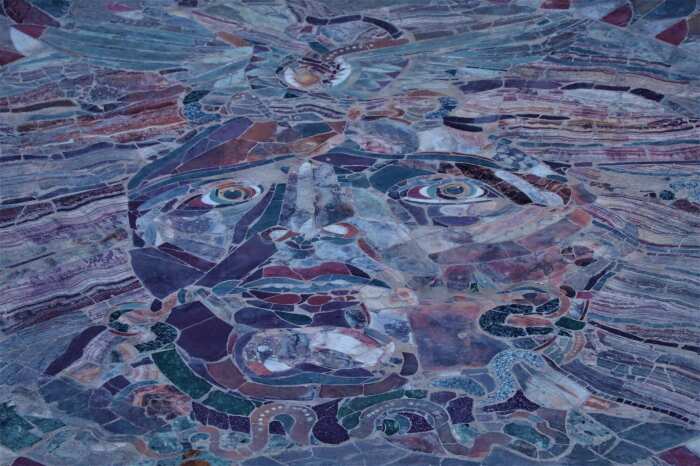 Мозаика Медузы из Одеона в Древней Кибире, около I века н. э. \ Фото: ancientpages.com.