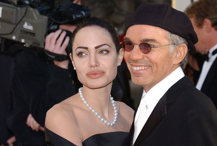 Анджелина Джоли и Билли Боб Торнтон. \ Фото: cheatsheet.com.