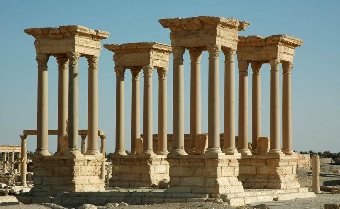Руины Пальмиры, Сирия, 3-4 век нашей эры. \ Фото: google.com.