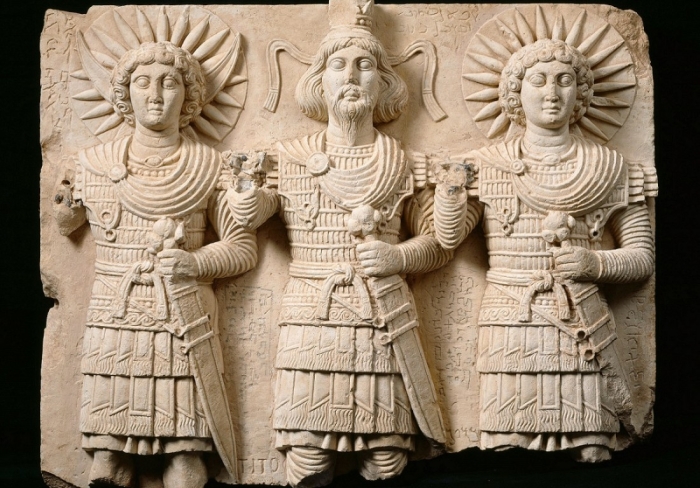 Божественная Триада Баалшамина, Аглибол и Малакбель, Бир-Вереб, 3 век н. э. \ Фото: nouvelobs.com.