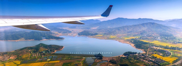 Вид с воздуха на Северную Корею. Автор фото: Reuben Teo.