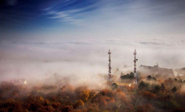 Туман над Будапештом. Автор: Tamas Rizsavi.