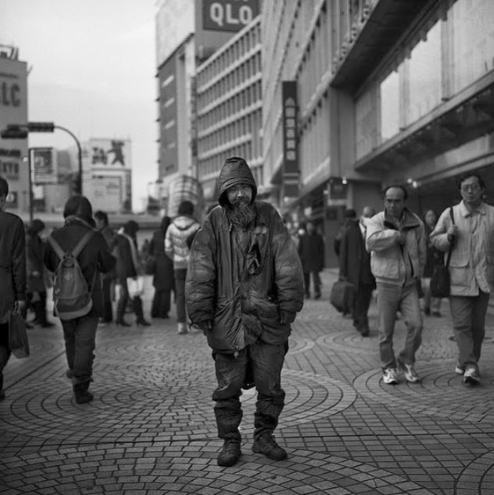 Бездомные Японии. Автор фото: Шинья Аримото (Shinya Arimoto).