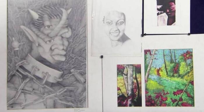 Рисунки, нарисованные Канье Уэстом в семнадцать лет. \ Фото: google.com.
