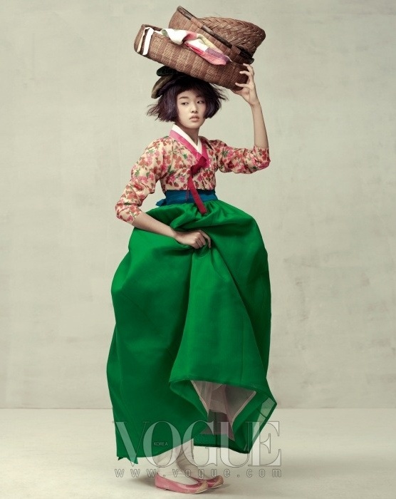 Нежность. Фотосессия Vogue Корея.
