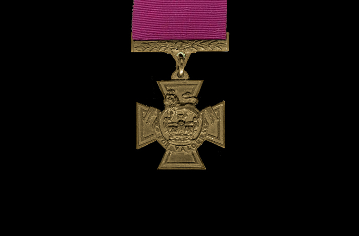 Медаль креста Виктории. \ Фото: alux.com.