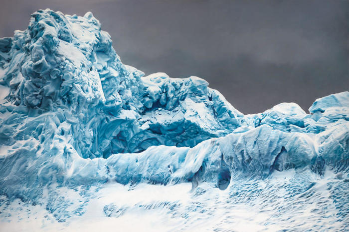 Холодные льды Антарктиды. Автор: Zaria Forman.