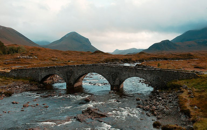 Мост. Остров Скай, Шотландия.