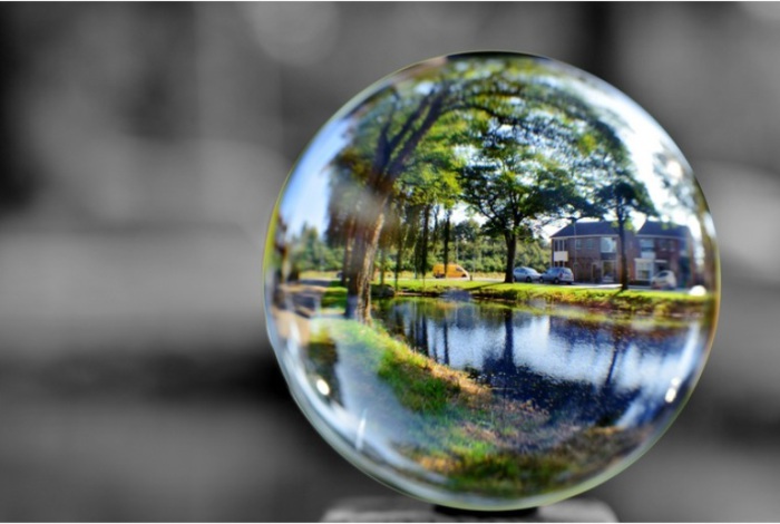 Мыльный пузырь (Molenveldsingel). Автор фото: Marci Marc.