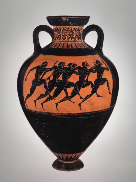 Терракотовая панафинейская призовая амфора, приписываемая художнику Евфилету, 530 год до н. э. \ Фото: historyofsandals.blogspot.com.
