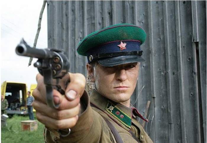 В июне 41-го (2008). Сергей Безруков, роль - Иван Буров.