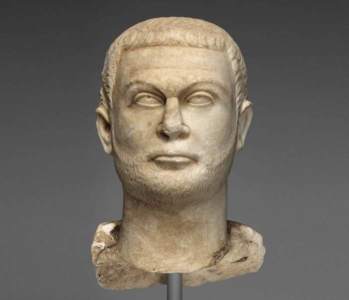 Фрагмент статуи императора Диоклетиана, ок. 295-300 гг. н. э. \ Фото: getty.edu.