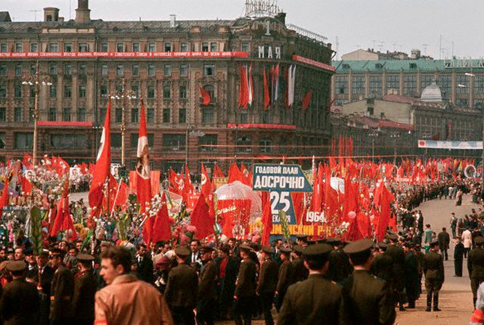 1964 год. Москва. Демонстрация.