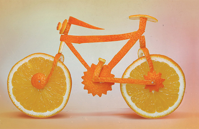 Апельсиновый велосипед Дэна Крету.
