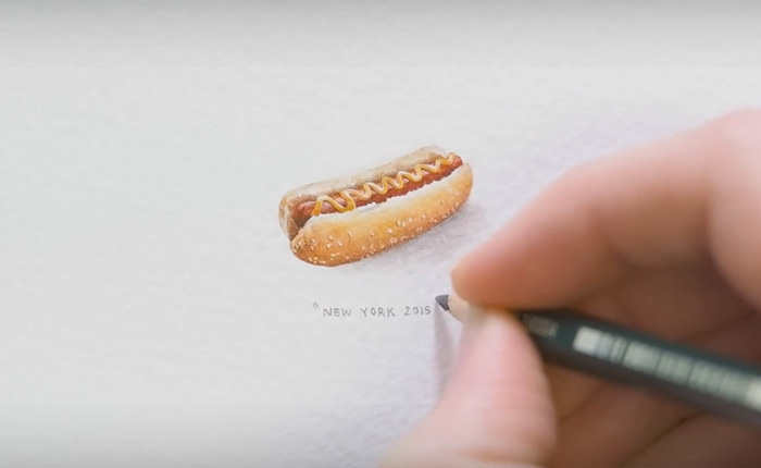 Современные миниатюры: детализированный крошечный хот-дог.