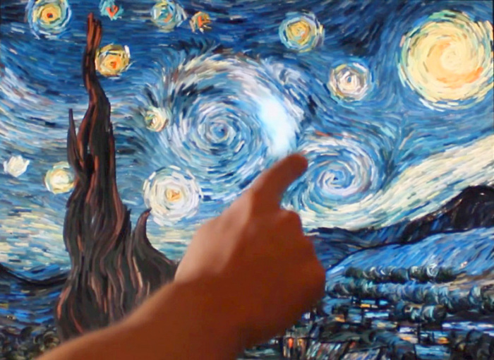 Ожившая картина Ванг Гога «Звездная ночь» .