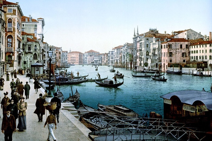 Канал Венеции на острове Риальто.
